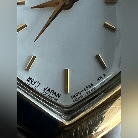 Seiko Ladies Watch Vintage Two Tone Braided Bracelet White Hexagonal Dial - Picture 6 of 12